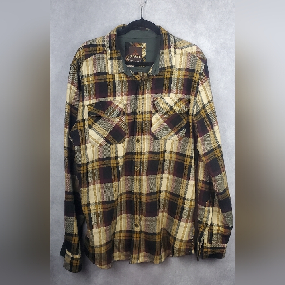 Prana Flannel Shirt Adults Large Plaid Black Yellow Front Pockets Button Mens L